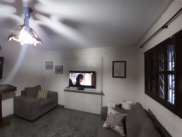 Casa tres dormitorios en calle General Paz al 2.300 apta credito hipotecario