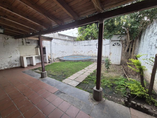 Casa de dos dormitorios altura Jujuy al 4100