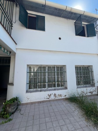 Casa de 10x50 en Coronel Zelaya 145