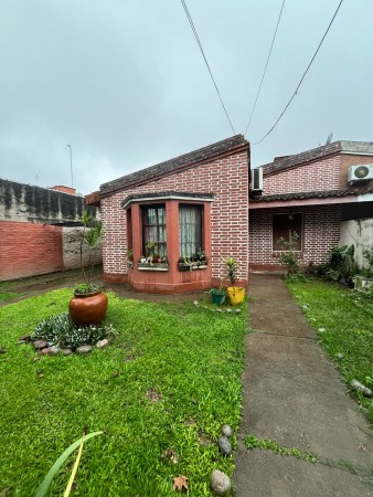 Casa 3d en Yerba Buena apta credito en Barrio Portal de San Javier