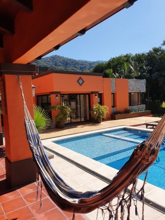 Casa premium en Country Los Azahares Yerba Buena