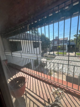Casa de 10x50 en Coronel Zelaya 145
