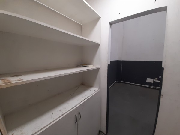 Local Comercial de 150 m2 en Avenida Kirchner al 2.300
