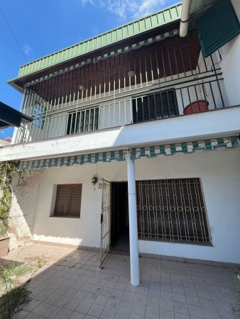 Casa de 10x50 en Coronel Zelaya 145