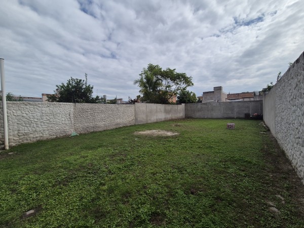 Casa en Famailla 2 d en Barrio El Cabildo apta credito hipotecario
