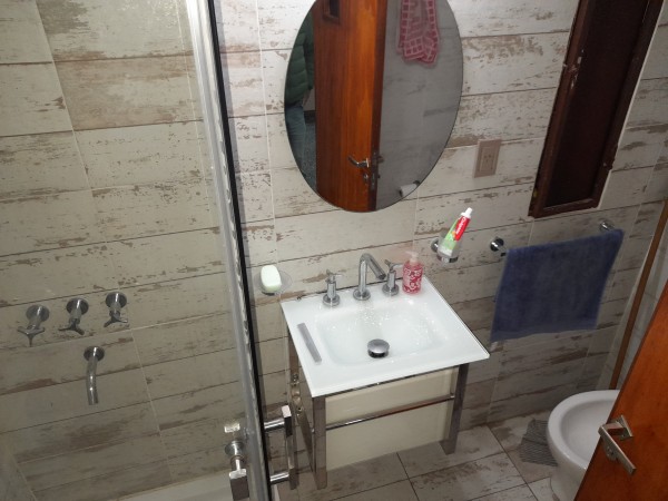 Casa tres dormitorios en calle General Paz al 2.300 apta credito hipotecario