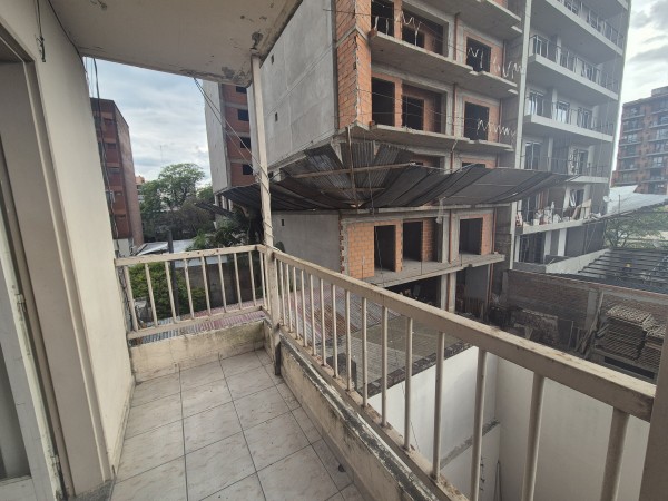 Departamento 1d en Corrientes al 900
