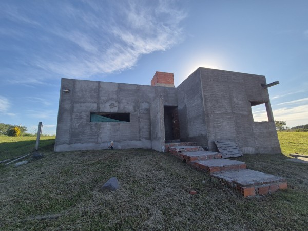 Casa en obra de dos dormitorios en Barrio Cerrado La Comarca en Las Talitas