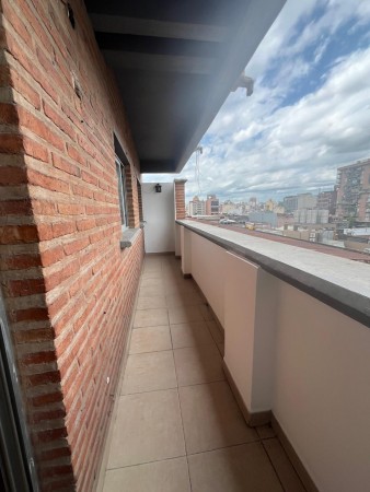 Departamento 2d en Calle Jujuy 58