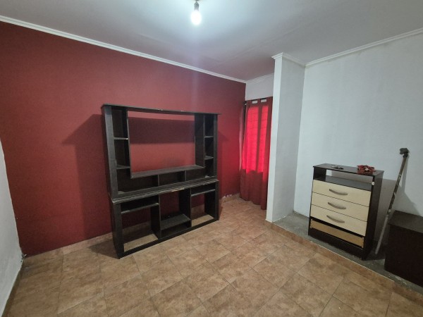 Casa 3d con pileta y quincho Barrio Ampliación América Paraguay 3.812