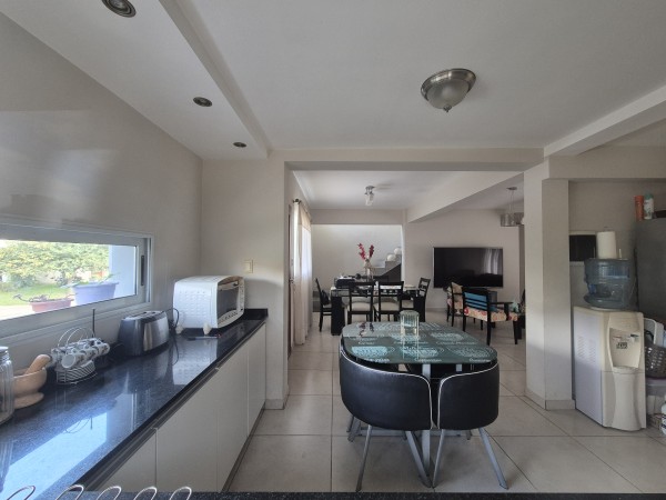 Casa apta credito en Barrio Cerrado Pinar 1 en Tafi Viejo