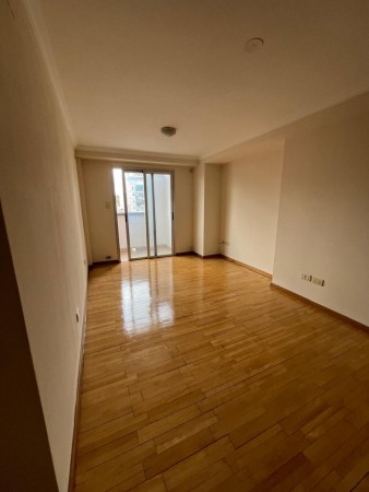 Departamento 2d en Calle Jujuy 58