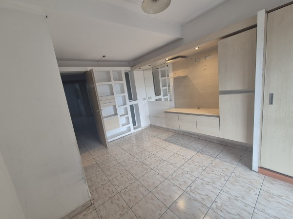 Departamento 1d en Corrientes al 900