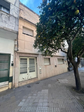 Casa en alquiler en Santa Fe 789 entre Junin y Maipu Barrio Norte