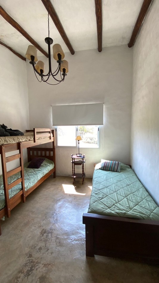 CASA EN CLUB DE CAMPO LAS CORTADERAS TAPIA RACO