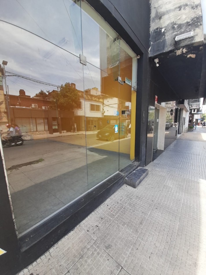 LOCAL COMERCIAL AYACUCHO 270