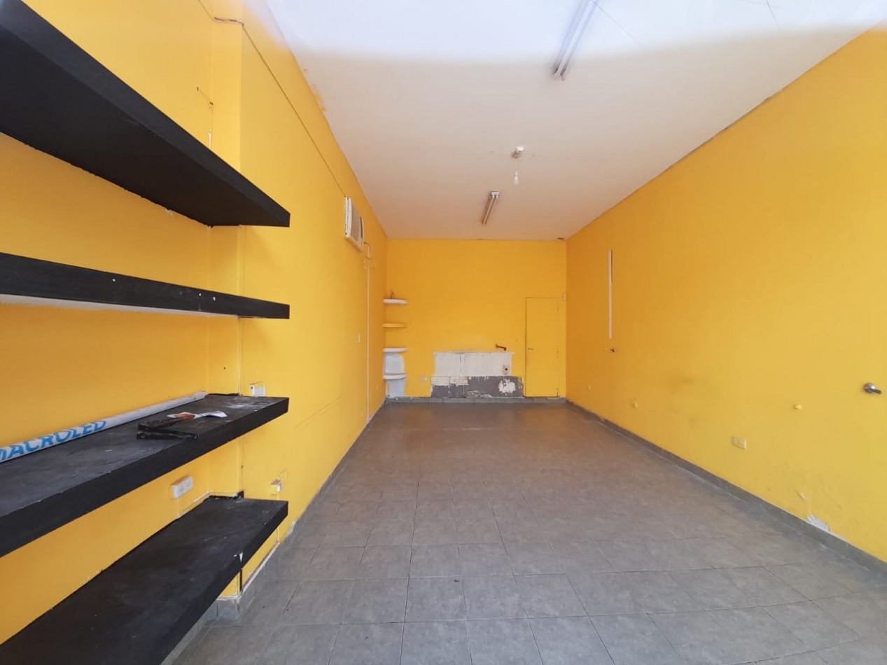 LOCAL COMERCIAL AYACUCHO 270