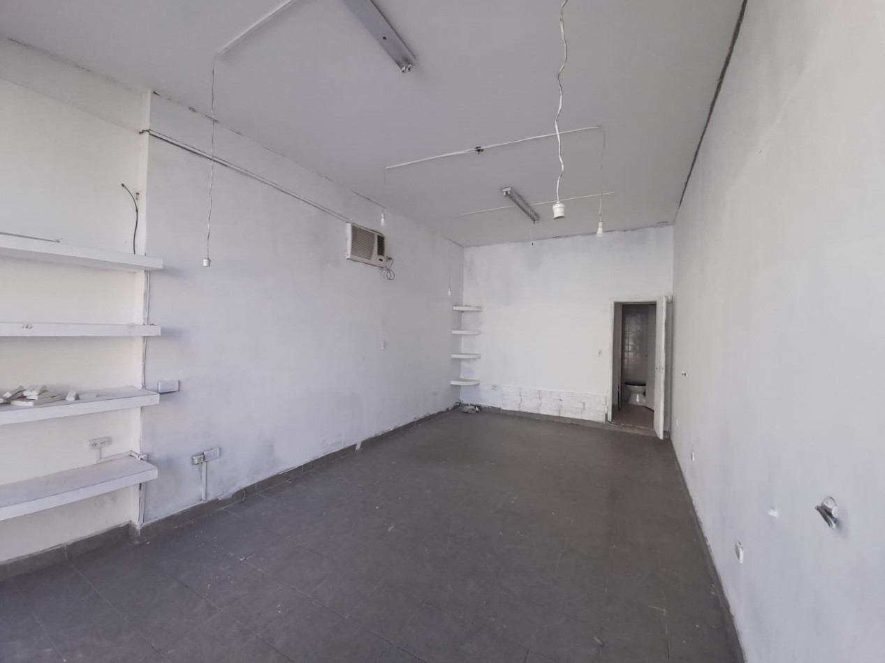 LOCAL COMERCIAL AYACUCHO 270