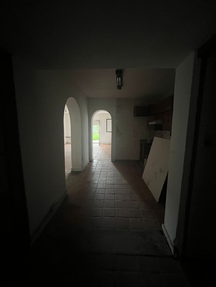 CASA 3D BARRIO 17 DE AGOSTO ALTURA AVENIDA COLON AL 1800