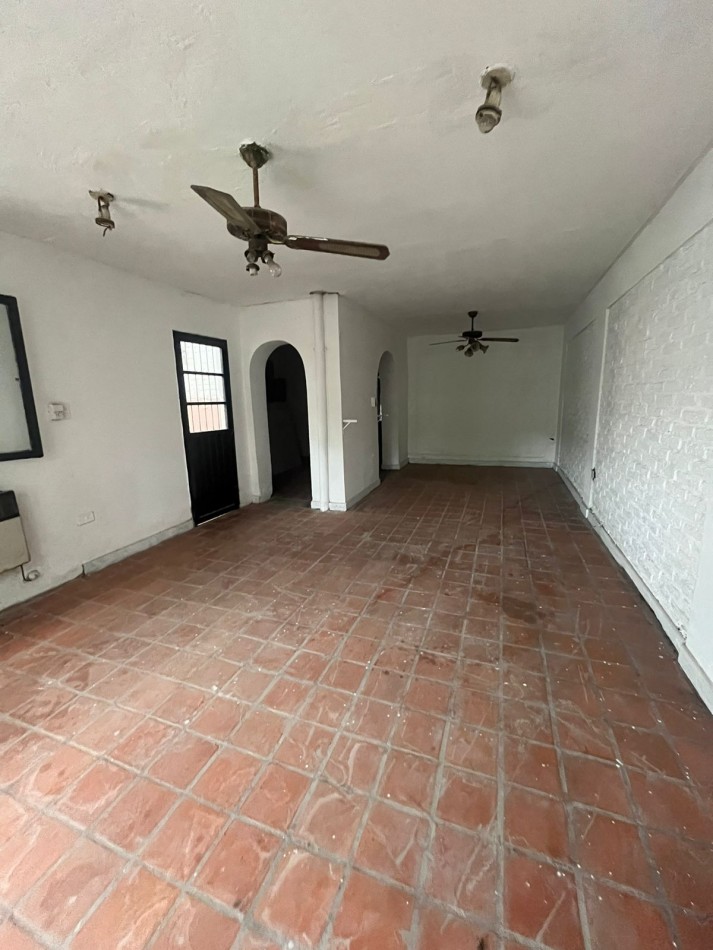 CASA 3D BARRIO 17 DE AGOSTO ALTURA AVENIDA COLON AL 1800