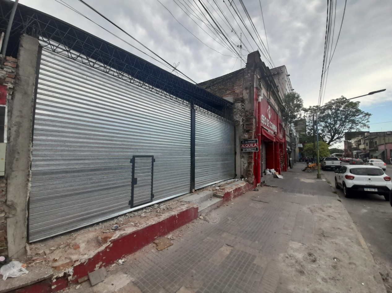 LOCAL COMERCIAL FRENTE A LA TERMINAL VIEJA