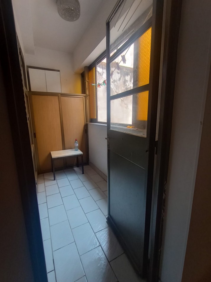 DEPARTAMENTO 1D AMPLIO EN MENDOZA Y VIRGEN DE LA MERCED