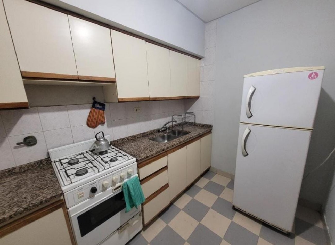 DEPARTAMENTO 1D LAVALLE AL 800 BARRIO SUR