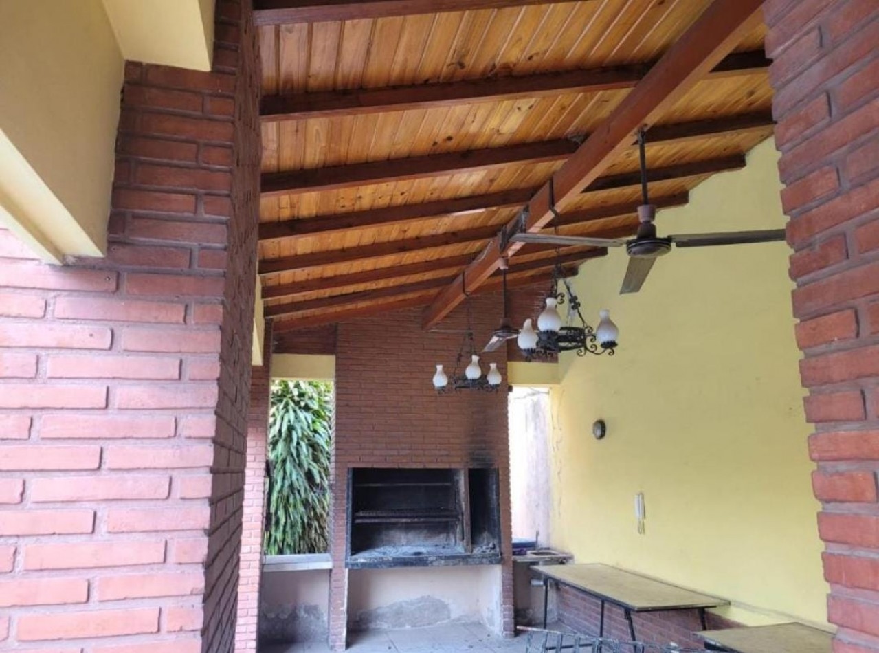 DEPARTAMENTO 1D LAVALLE AL 800 BARRIO SUR