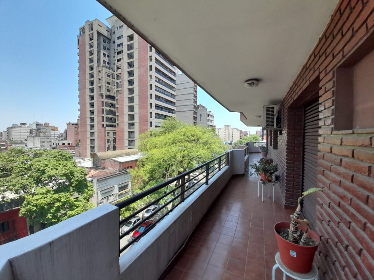 DEPARTAMENTO EN BARRIO NORTE PISO ENTERO EN SALTA AL 500 3D CON COCHERA