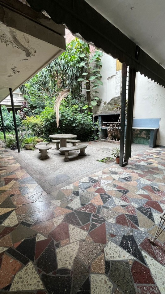 IMPORTANTE CASA 4D VIRGEN DE LA MERCED 700, 780m2
