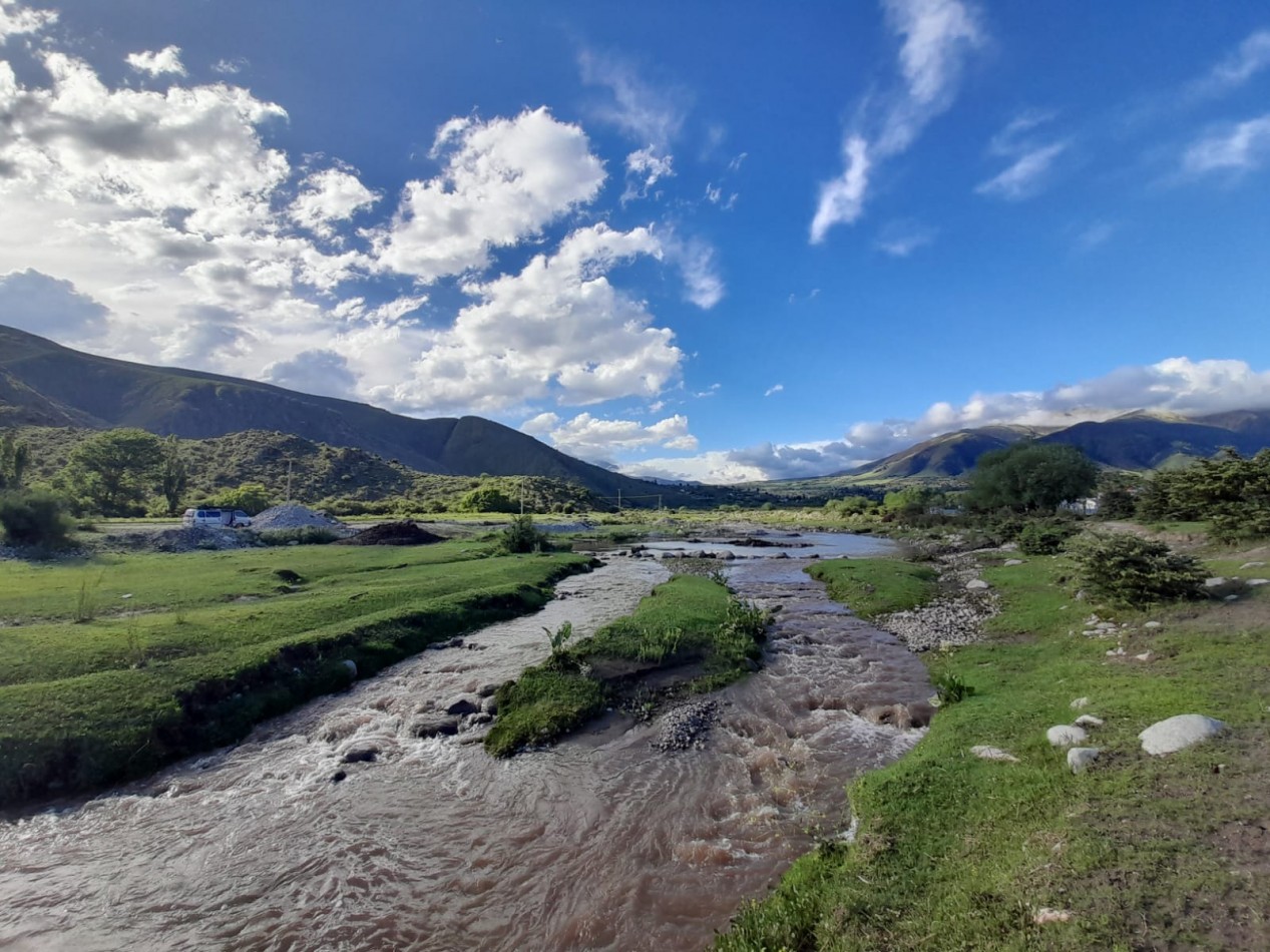 2 HERMOSAS CASAS A ESTRENAR EN TAFI DEL VALLE, VILLA CHENAUT