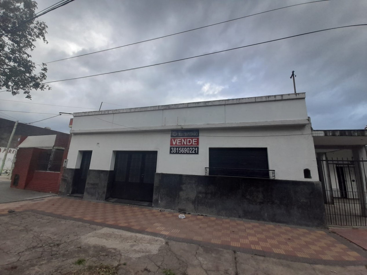 CASA EN CONGRESO AL 1000 DE TRES DORMITORIOS