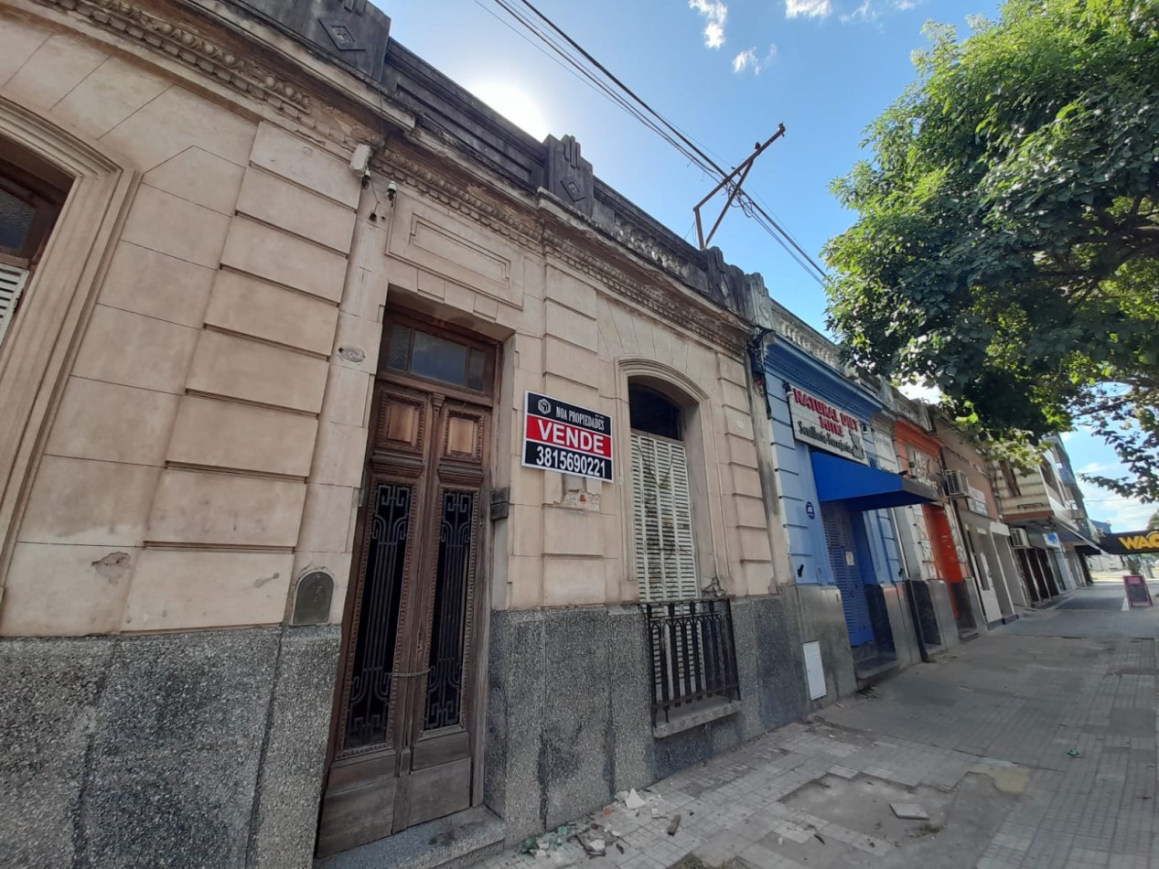 IMPORTANTE INMUEBLE EN ZONA PLAZOLETA MITRE SOBRE AVENIDA MITRE AL 800