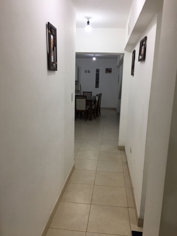CASA EN YERBA BUENA DE DOS DORMITORIOS EN BARRIO PROCREAR