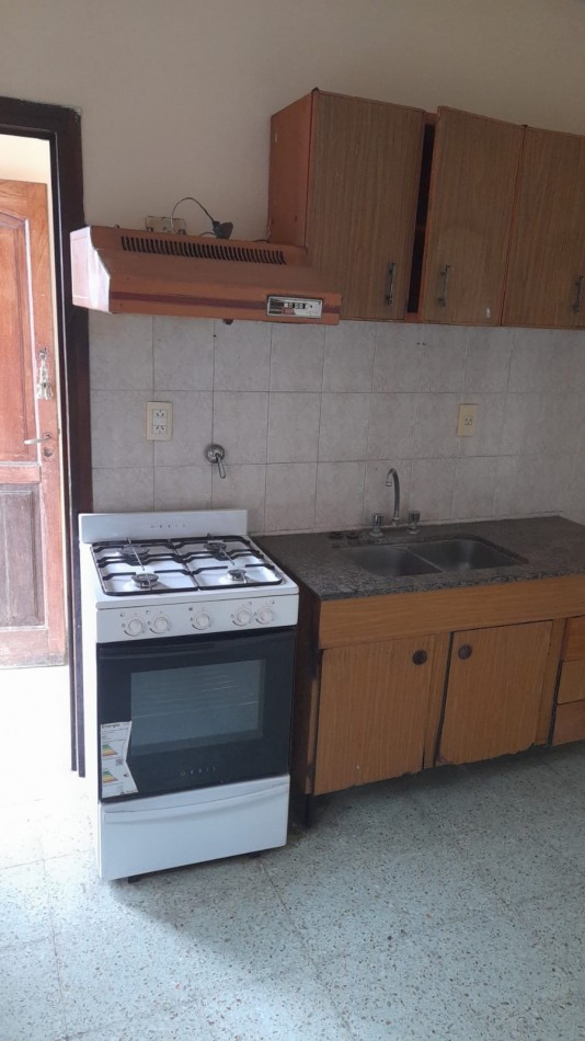 DEPARTAMENTO 2D EN 24 DE SEPTIEMBRE AL 1000