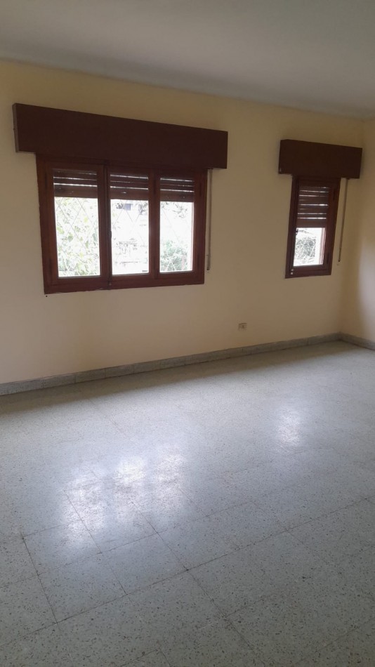 DEPARTAMENTO 2D EN 24 DE SEPTIEMBRE AL 1000