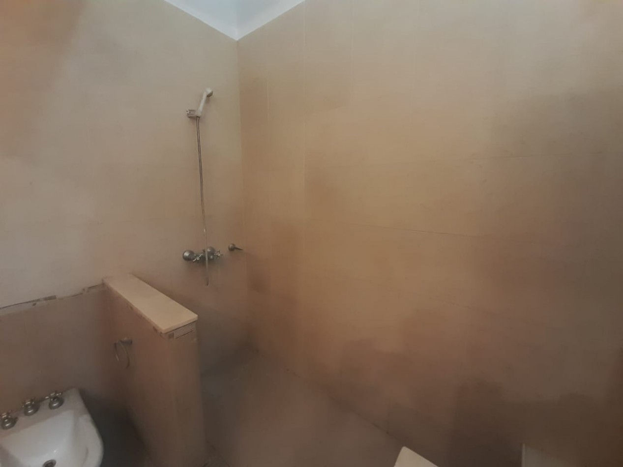 LOCAL COMERCIAL A ESTRENAR EN LA RIOJA AL 600 BARRIO SUR