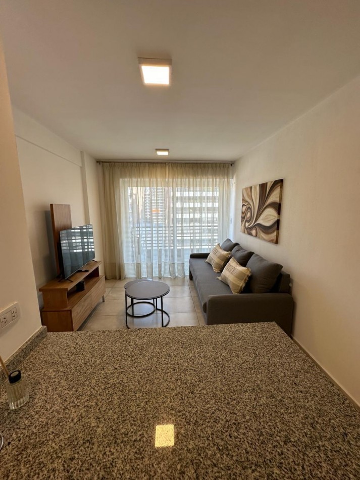 DEPARTAMENTO TEMPORARIO EN BARRIO NORTE BALCARCE AL 600