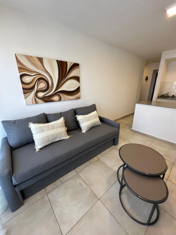 DEPARTAMENTO TEMPORARIO EN BARRIO NORTE BALCARCE AL 600
