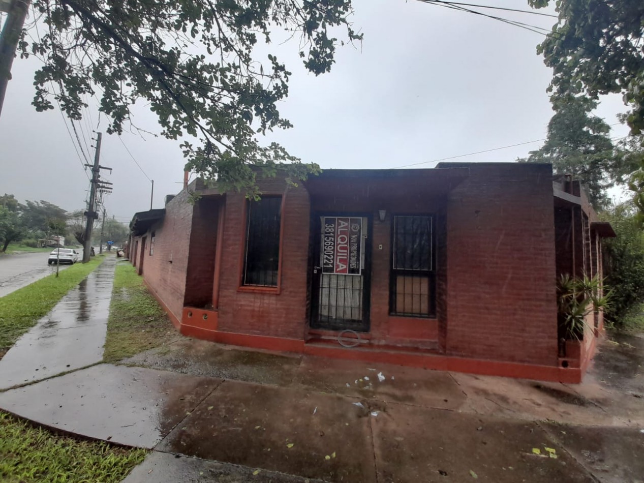CASA ESQUINA EN YERBA BUENA ZONA PARQUE UNIVERSITARIO JUJUY Y DARWIN