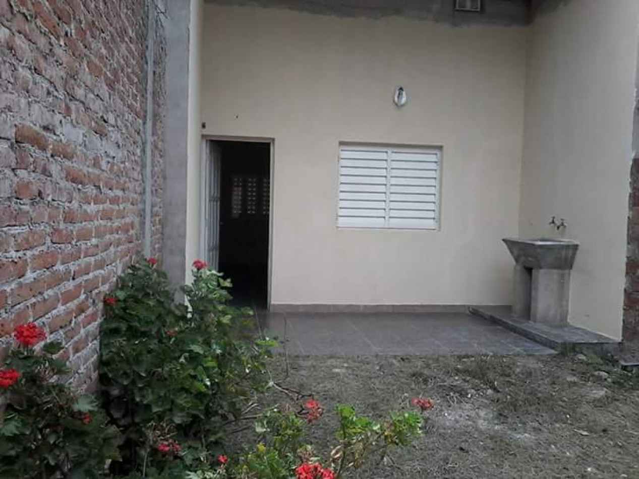 CASA 1D ALTURA AVENIDA EJERCITO DEL NORTE AL 2600