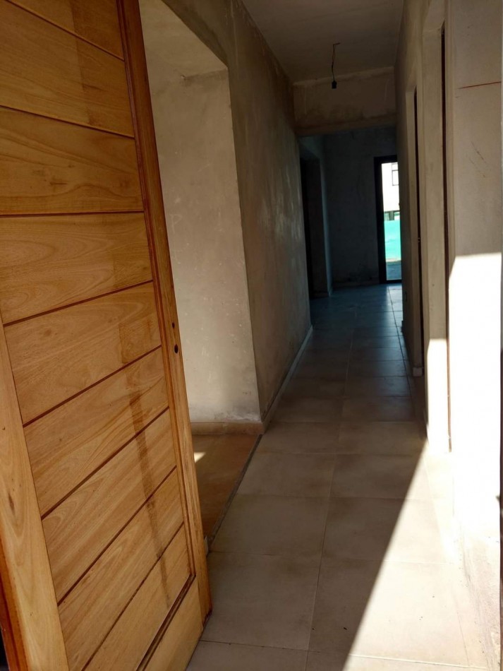CASA EN YERBA BUENA A TERMINAR BARRIO ALTO VERDE 1 DE TRES DORMITORIOS
