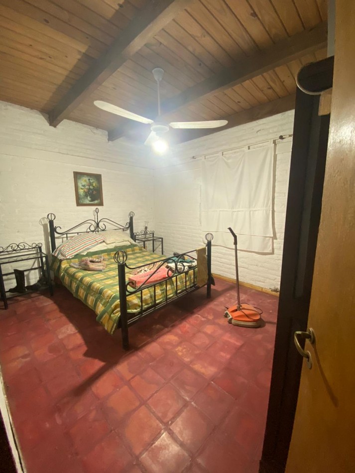 CASA QUINTA CON UNA HECTAREA Y MEDIA EN ESTACION ARAOZ A 30 MINUTOS DEL CENTRO