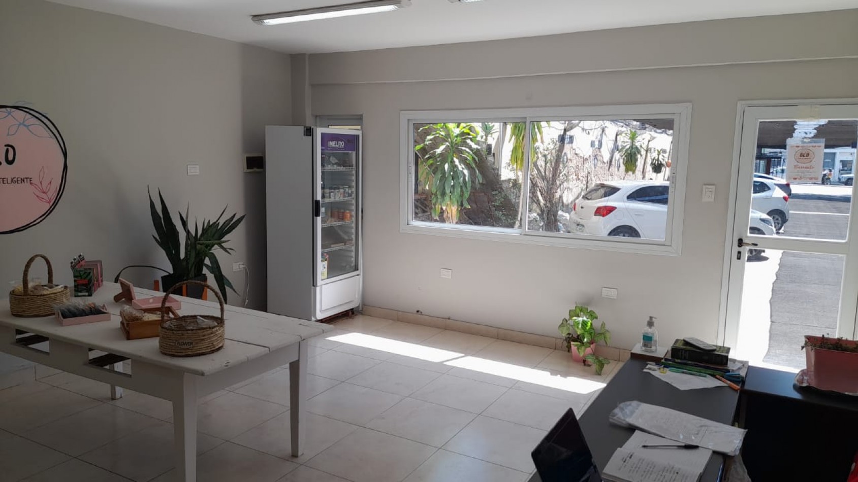 HERMOSA OFICINA EN 24 DE SEPTIEMBRE AL 1300 ZONA CASAL