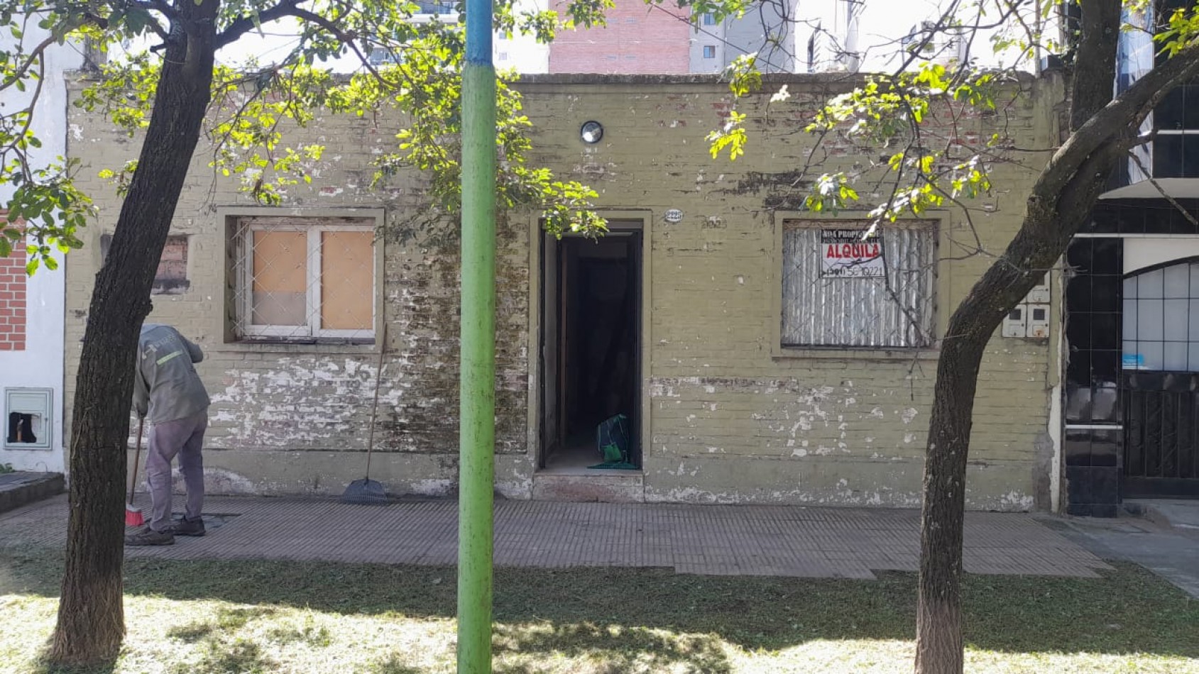 CASITA A REMODELAR APTO COMERCIO O VIVIENDA
