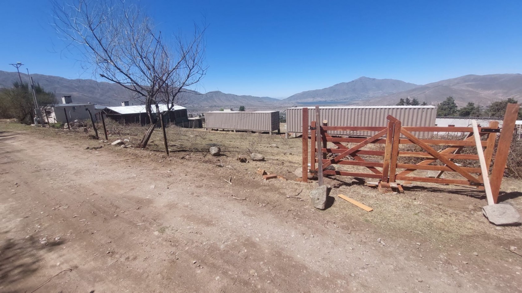 EMPRENDIMIENTO EN LA QUEBRADITA TAFI DEL VALLE