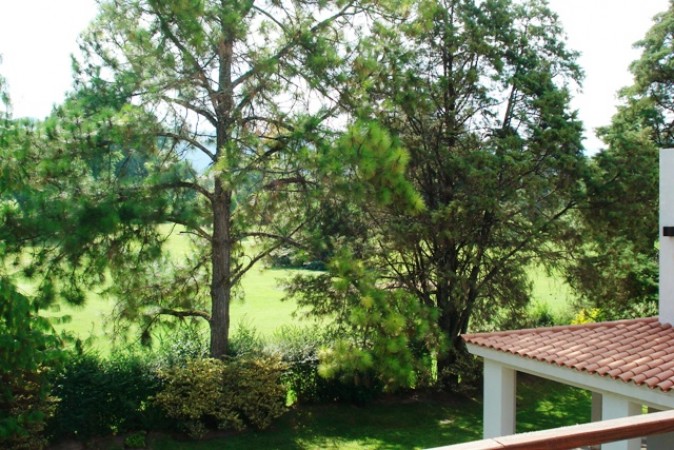 CASA 4D GOLF VIEJO YERBA BUENA PARQUE PISCINA APTA CREDITO