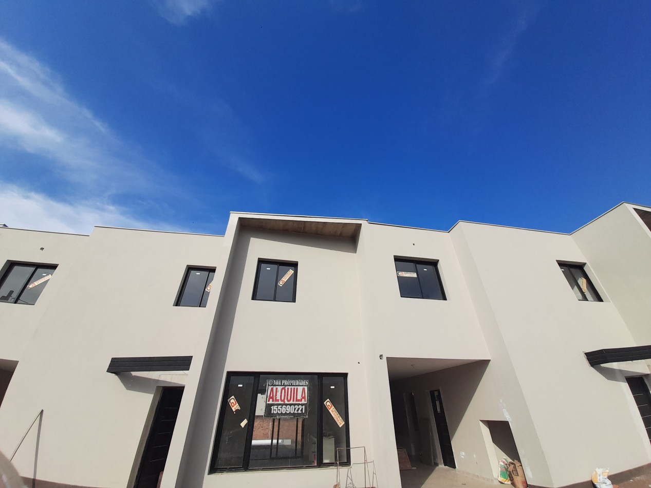 Duplex 3d pileta a estrenar Yerba Buena zona Colegio Los Cerros