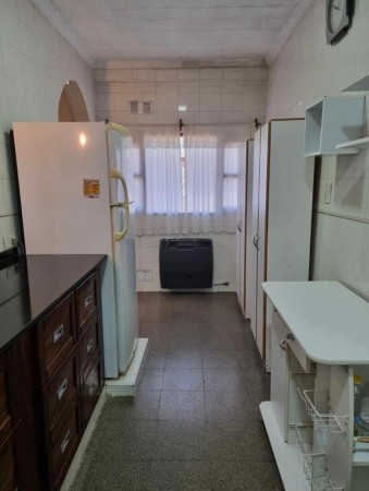Departamento tres dormitorios en Concepción sobre calle Belgrano al 300