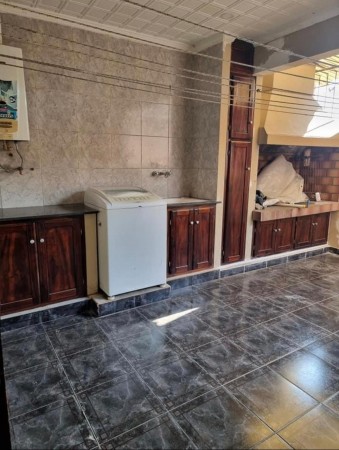 Departamento tres dormitorios en Concepción sobre calle Belgrano al 300